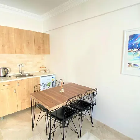 Gueney Urla Bed & Breakfast