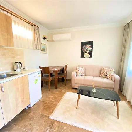 Gueney Urla Bed & Breakfast Ozbek