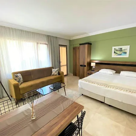 Bed & Breakfast Gueney Urla Ozbek