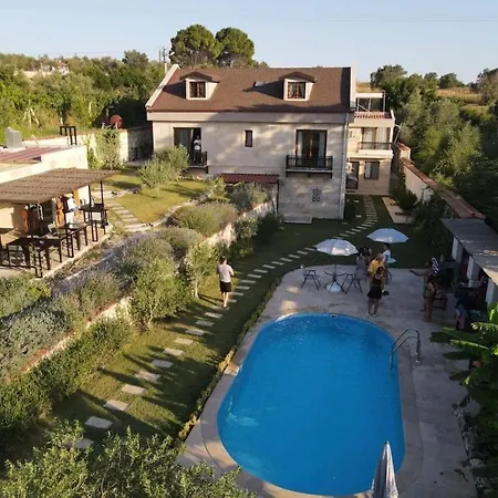 Gueney Urla Bed & Breakfast