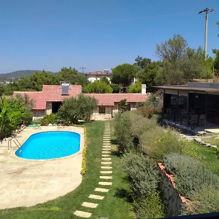 Gueney Urla Bed & Breakfast