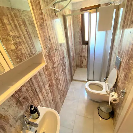 Bed & Breakfast Gueney Urla 4*