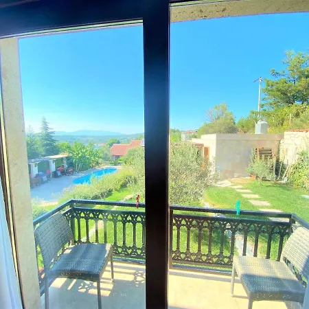 Gueney Urla 4* Ozbek