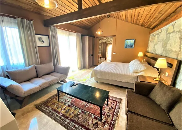 Gueney Urla Bed & Breakfast Ozbek