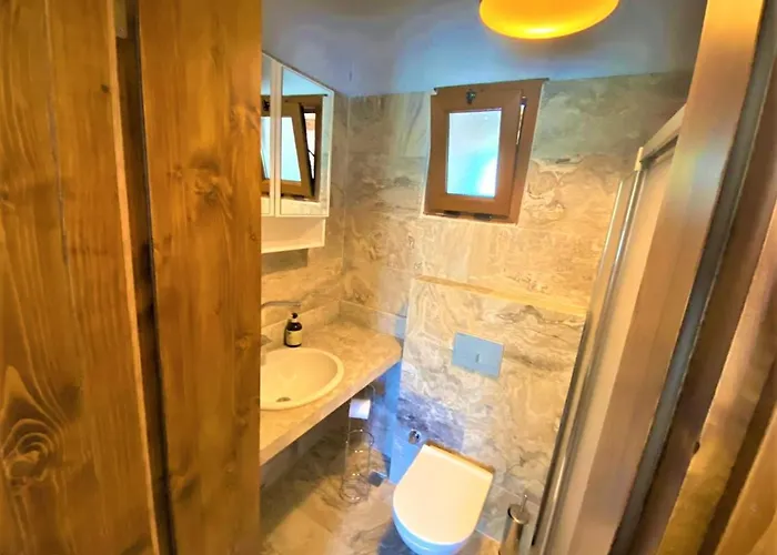 Bed & Breakfast Gueney Urla