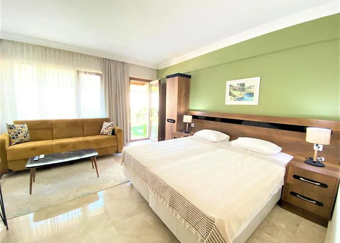 Bed & Breakfast Gueney Urla Ozbek