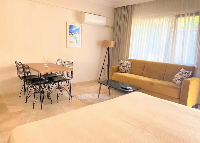 Gueney Urla 4* Ozbek